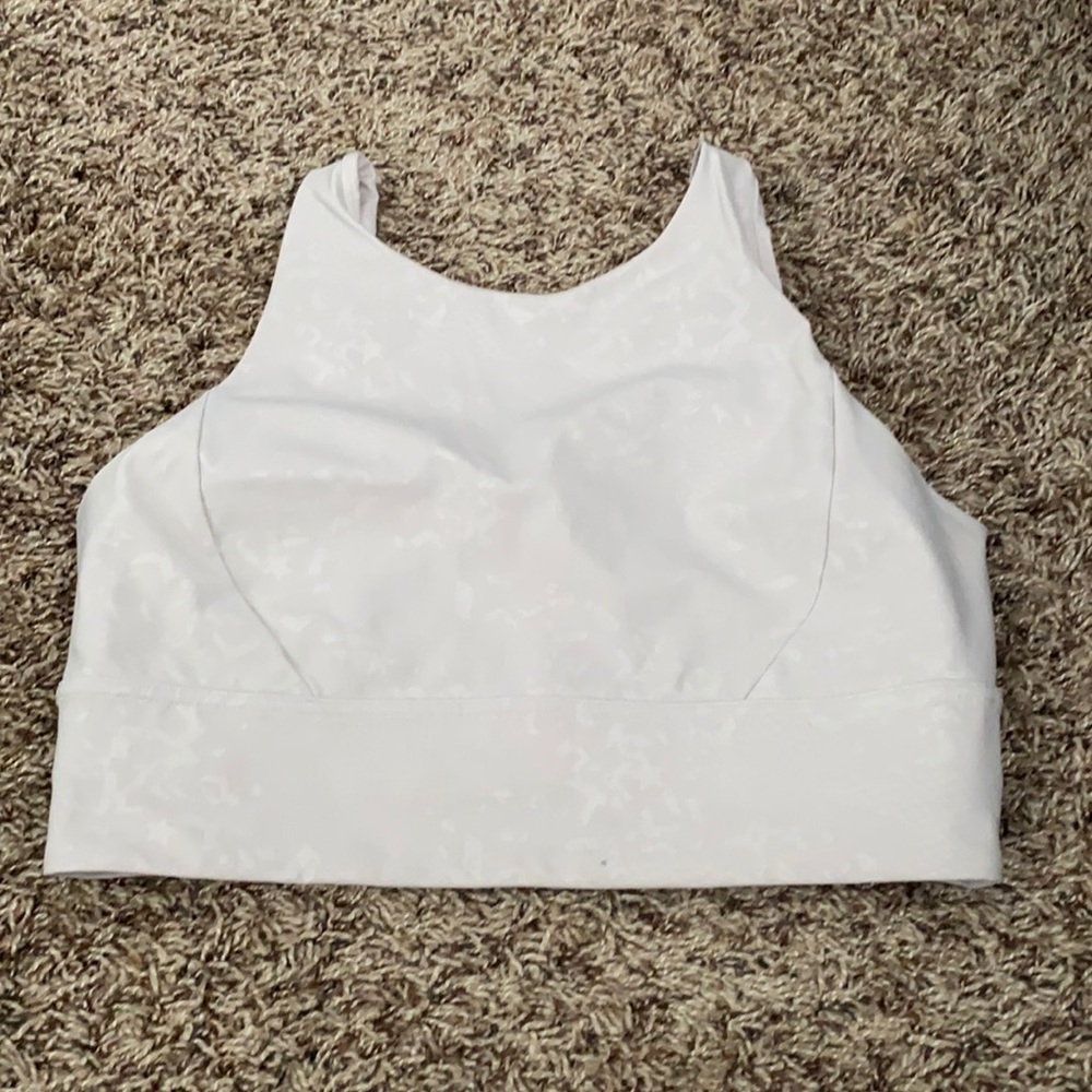 Lululemon stronger as one tank